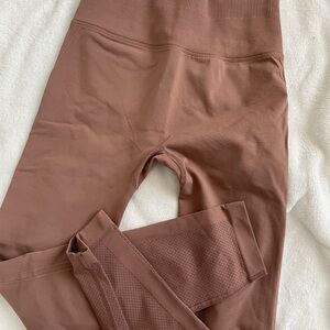 Women’s lululemon leggings